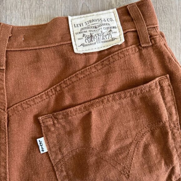Levi's Premium High Rise Baggy Linen Blend Lightweight Women's Shorts | Size 29 - Picture 7 of 11